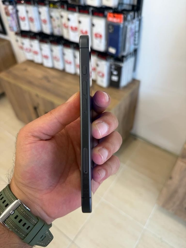 İphone 17 256GB Siyah - 6