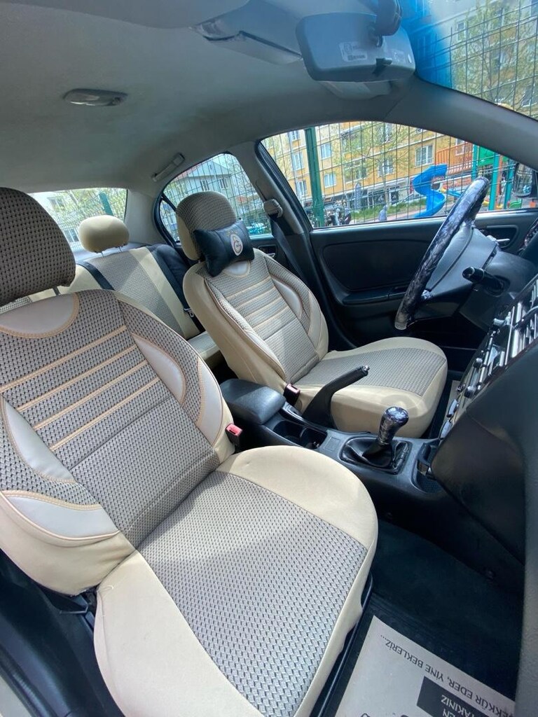 Toyota avansis 2001 - 3