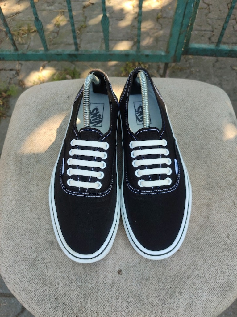 VANS ORİJİNAL AYAKKABI 43.44 NUMARA