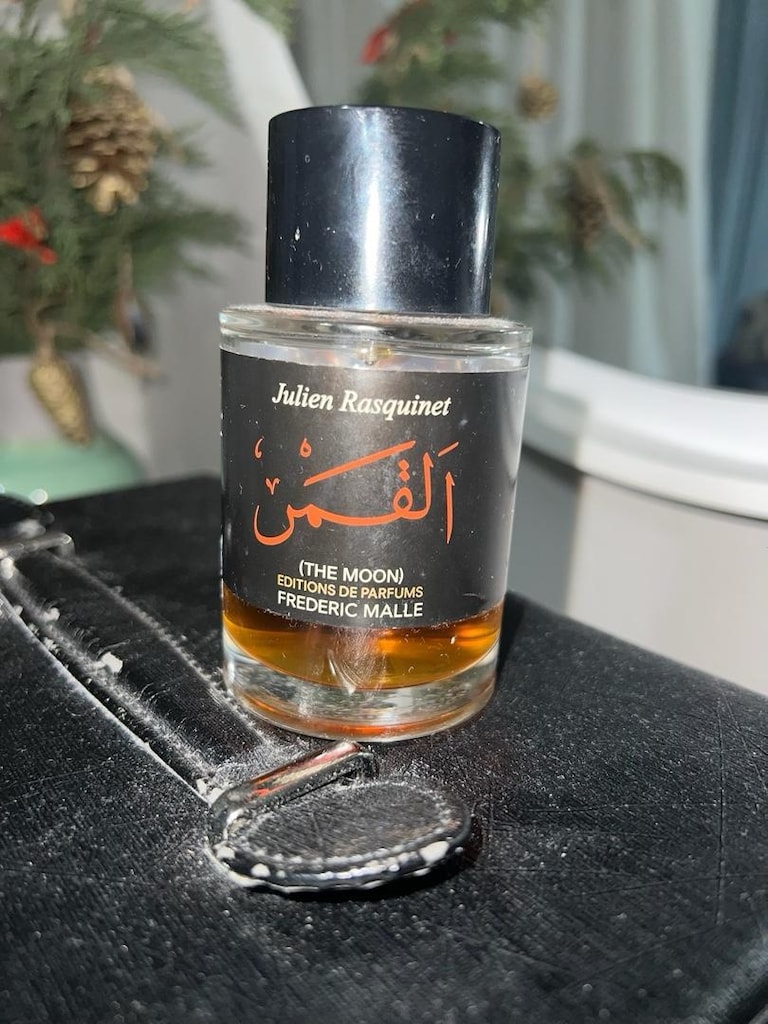 Editions de Parfums Frédéric Malle'e ait The Moon (Arapça yazılışıyla - 8