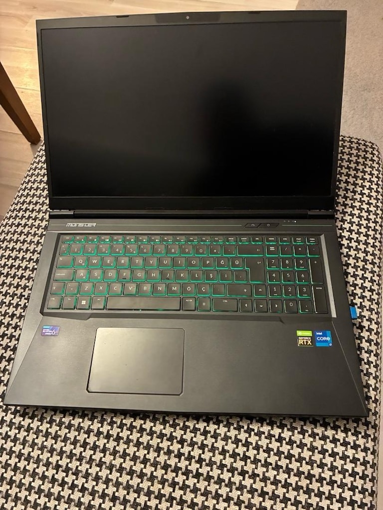 Çok temiz Monster Tulpar V20.5 | i7-12700H | RTX 3060 | 64GB RAM | 2 - 3