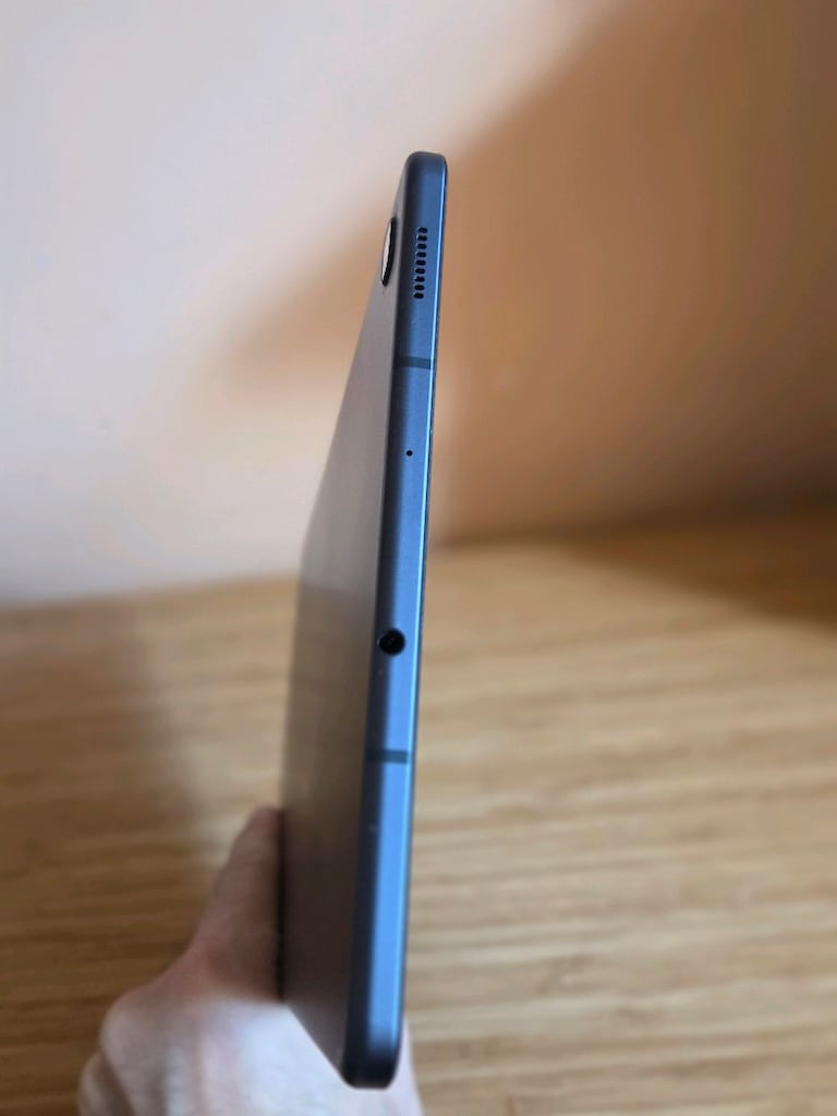 Samsung Galaxy Tab S6 Lite Tablet (Gri) - 7