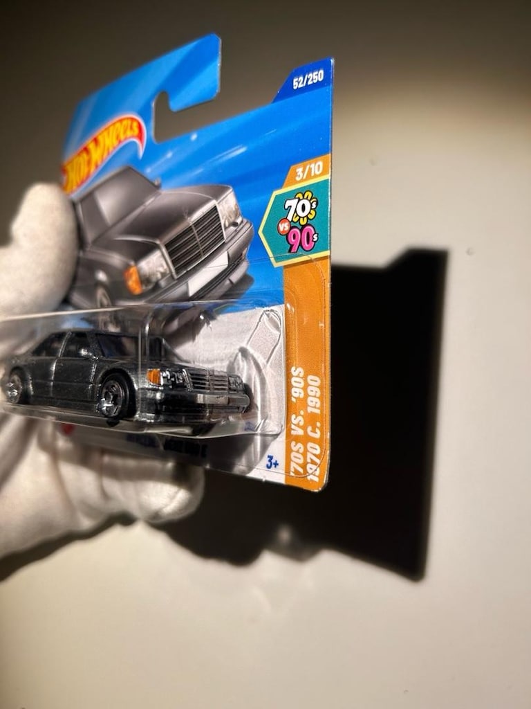 Hot Wheels Mercedes 500 E - 6