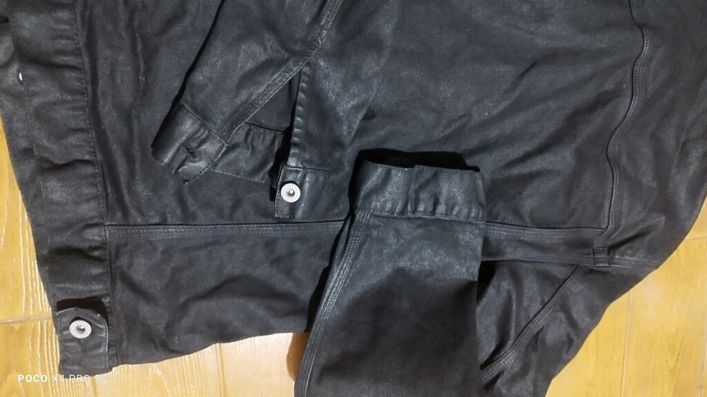 #Pull&Bear parlak rugan kot ceket mont.Mağazasında 2500 TLdir. - 7