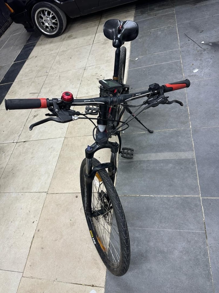 Elektrikli bisiklet 250w 10.4 a - 12
