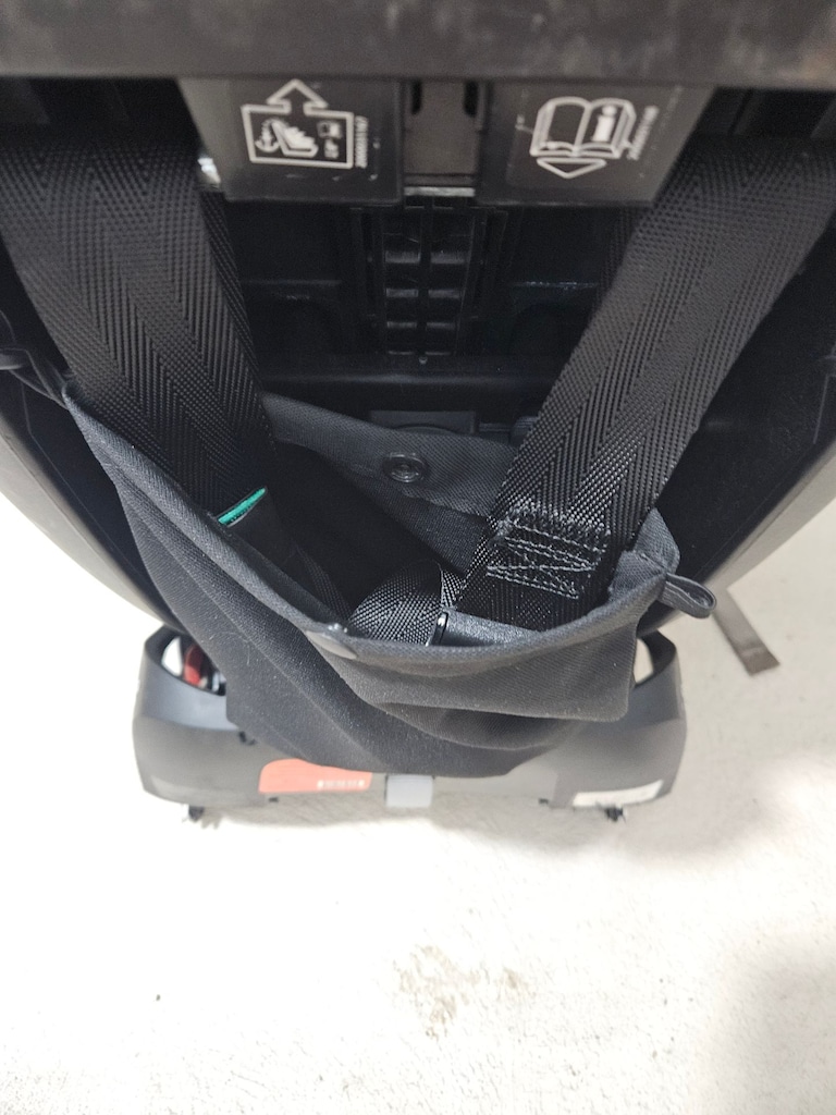 Britax Römer Advansafix IV R Çocuk Oto Koltuğu 9-36 Kg - 6