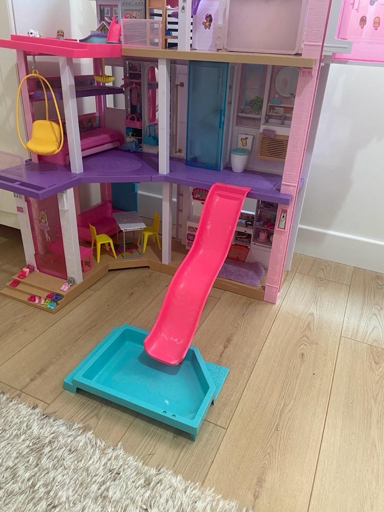 barbie evi - 2