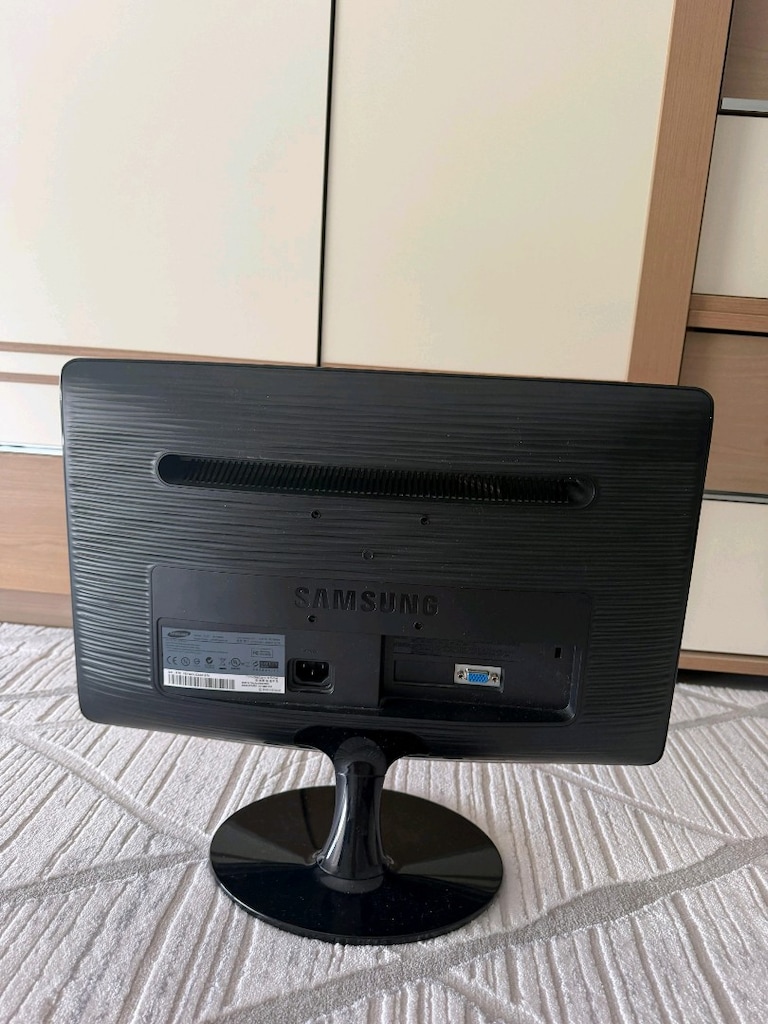 monitör - 4