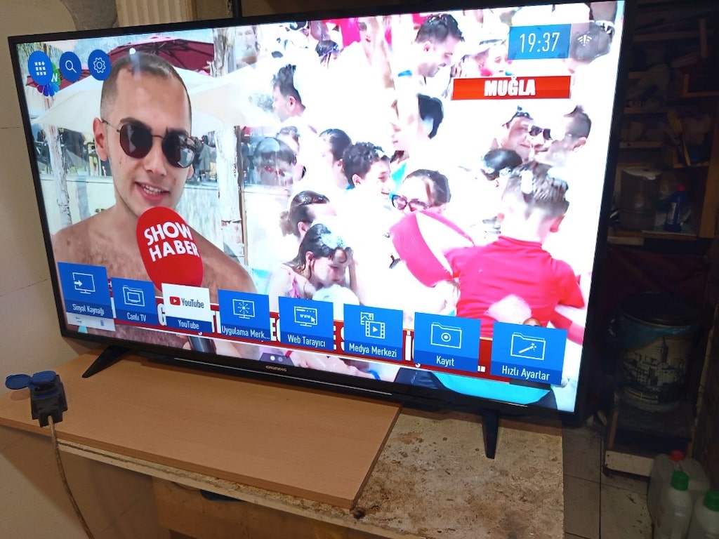 GRUNDİG 155 EKRAN İNTERNET UYDULU TV - 3