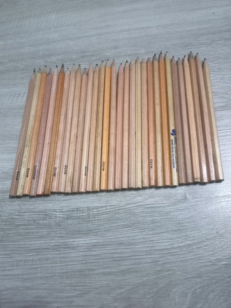 kurşun kalemler 30 tane - 3