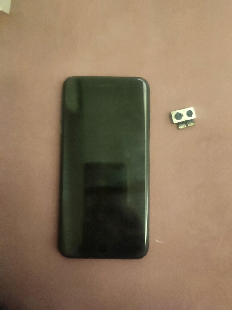 iPhone 8 plus - 3