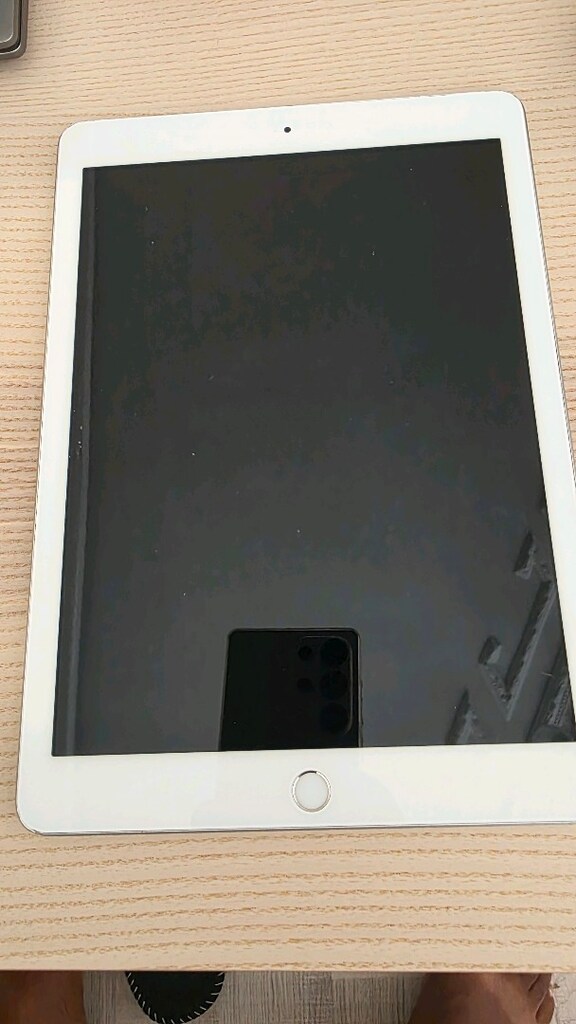 Pazarlıksız, Yedek parça ,Apple ipad 6.nesil A1893 tablet - 2