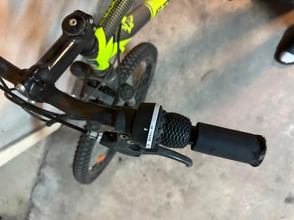 Rockrider 500 btwin decathlon 24 jant 18 vites dağ bisikleti - 6