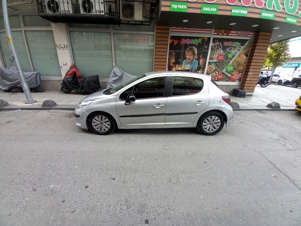 Sahibinden Peugeot 207 1.4 HDI - 10
