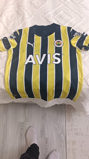 Arda güler imzalı Fenerbahçe forması