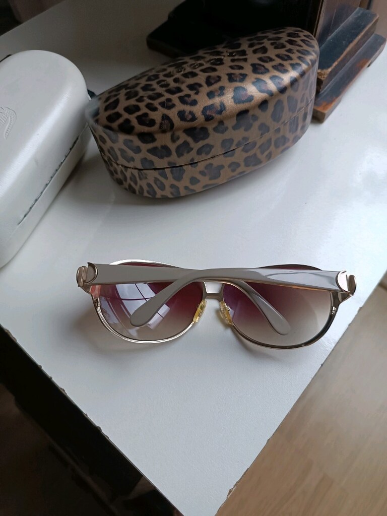 Marc by Marc Jacobs Kadın Güneş Gözlüğü. Renk: Altın Kahverengi - 4