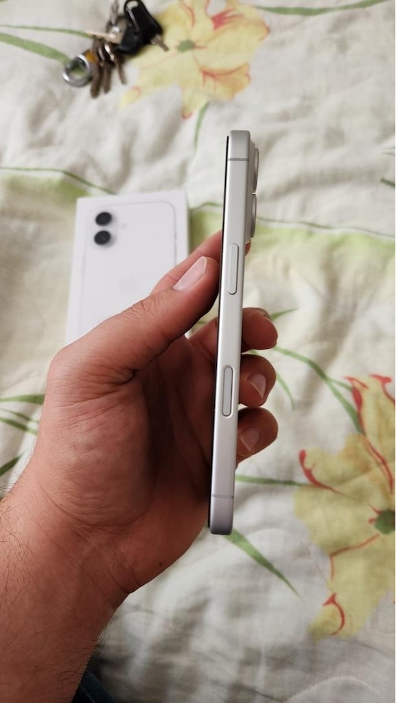 Apple İphone 17 256 GB - 5