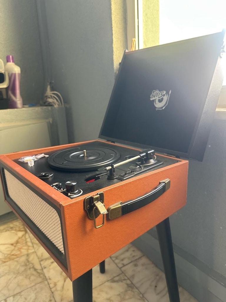 Pikap & Gramofon Mobilyası - 7