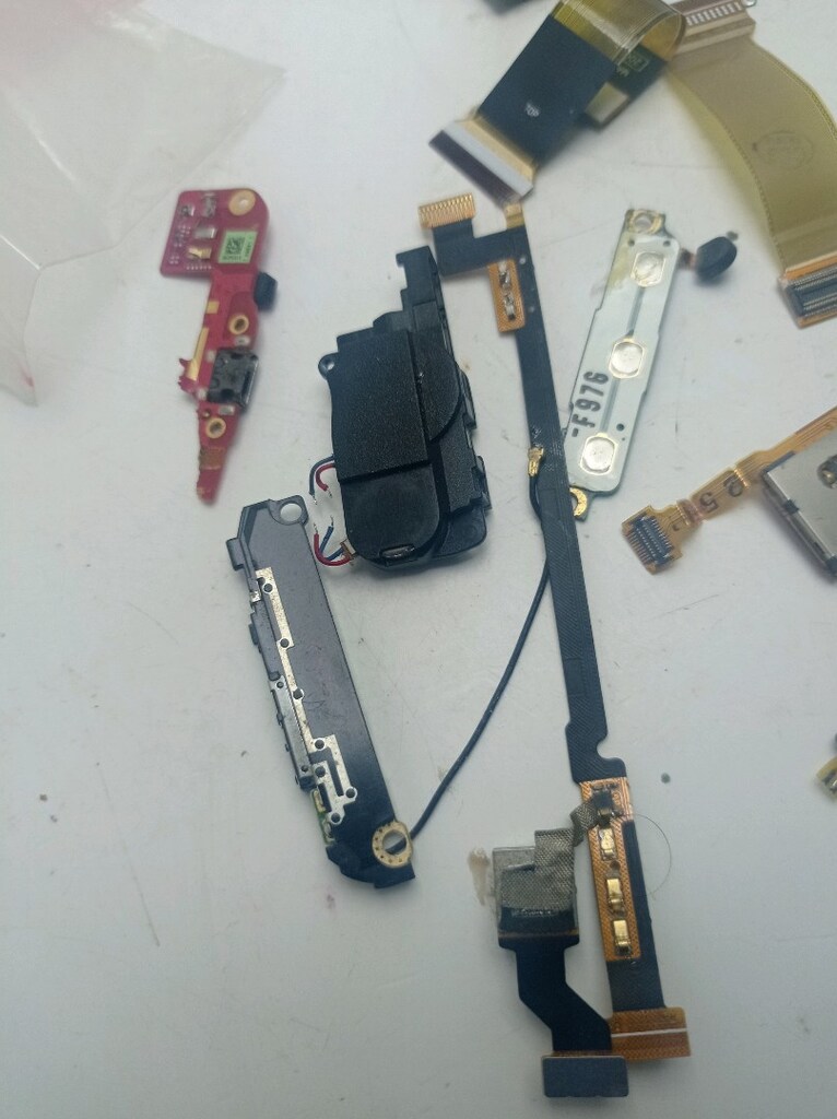 Eski Model Cep Parçaları - 5