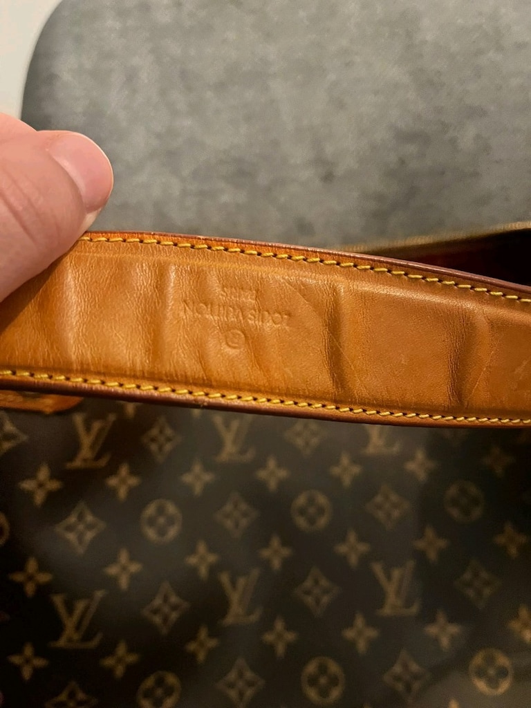 Louis Vuitton - 7