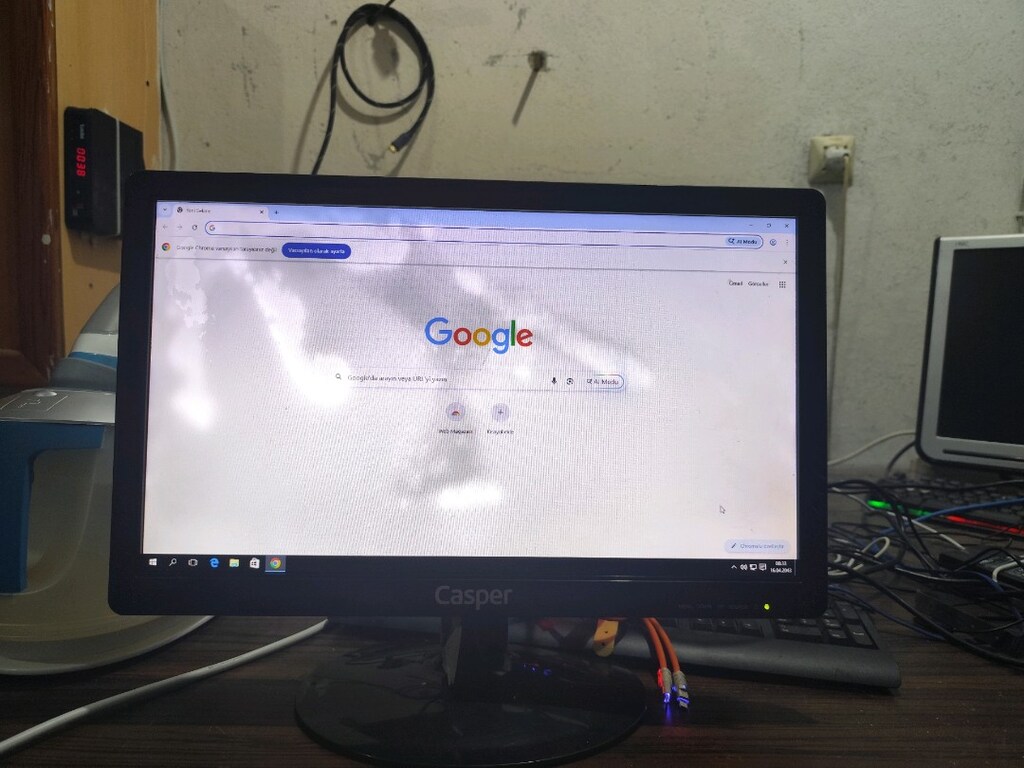 20 inç LED monitör Ekranda görünen Lekesi Mevcut - 4