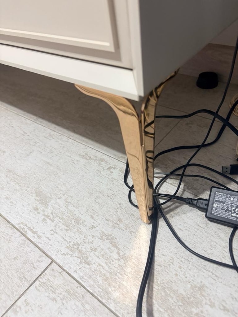 ALFEMO TV ÜNİTESİ ÇOK TEMİZ - 3
