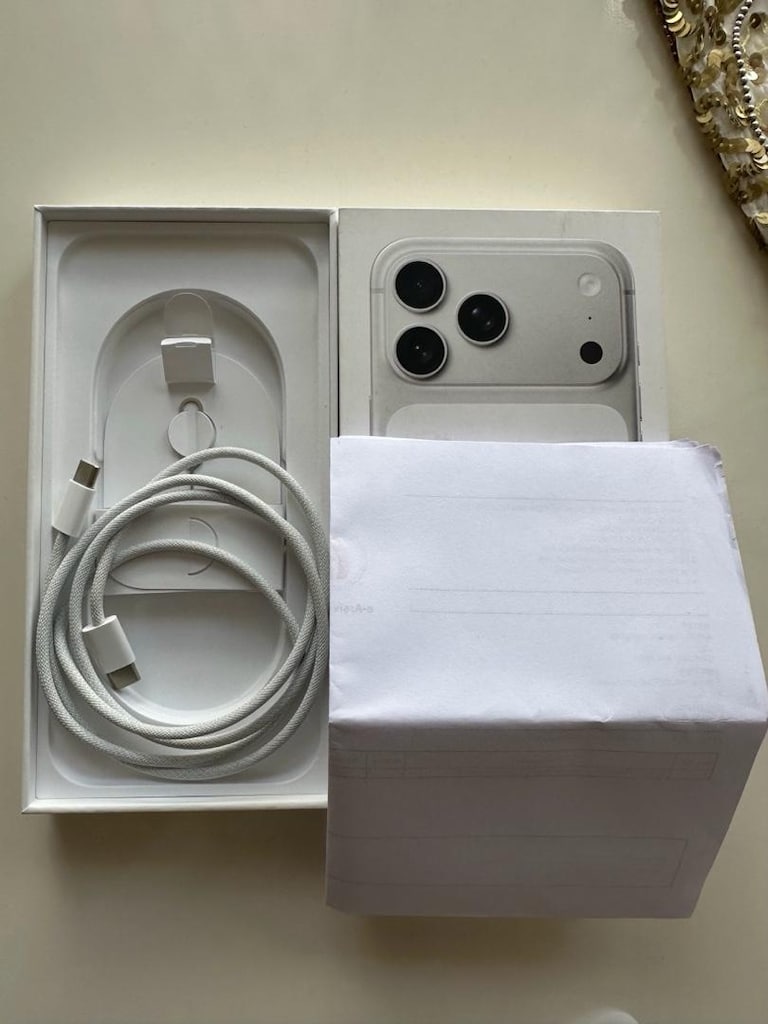 ACİL SATILIK!! İPhone 17 Pro Max 256 TR 20 AY GARANTİLİ - 3