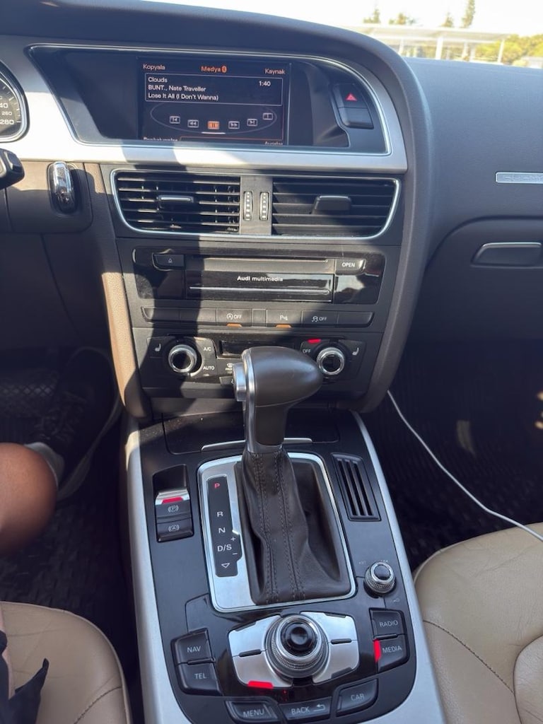 AUDİ A5 2015 2.0TDİ QUATTRO TEMİZ BİNİCİDEN BAKIMLI - 16