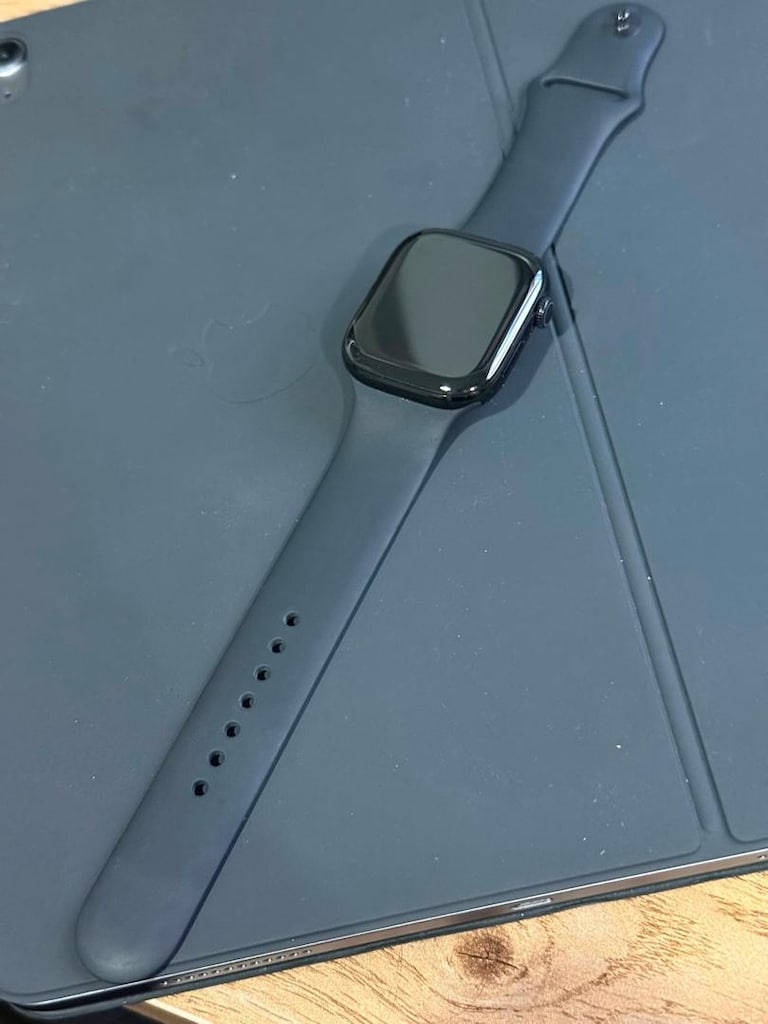 Apple watch 11 series 46 mm