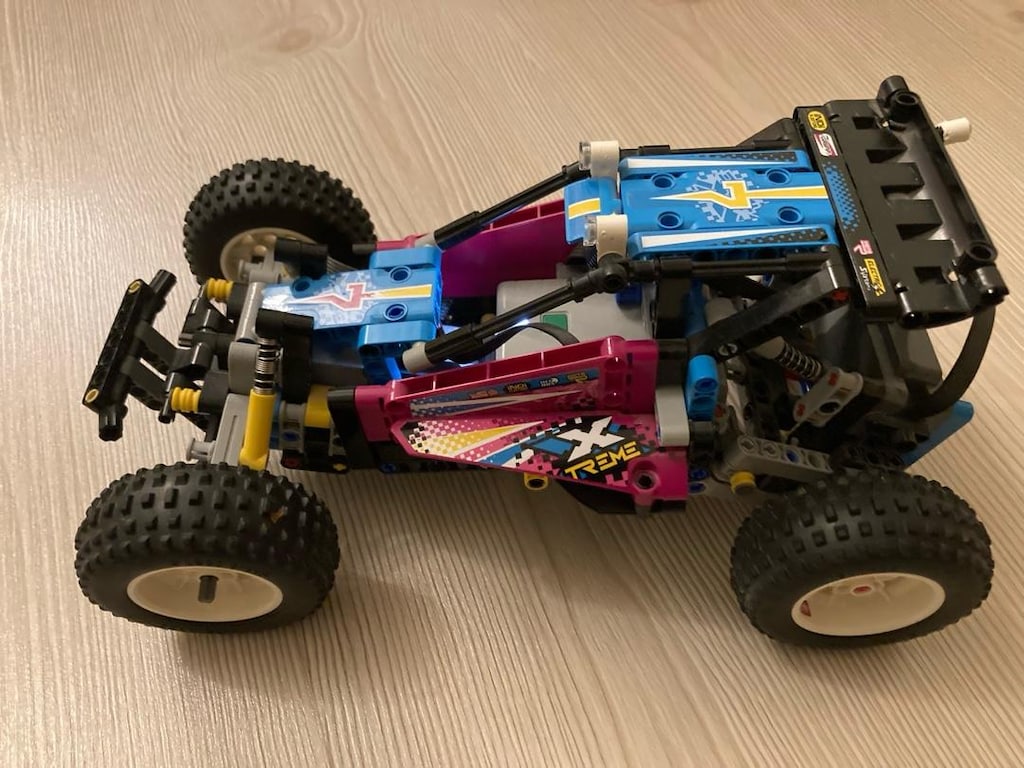 LEGO Technic 42124 Arazi Jipi 374 Parça
