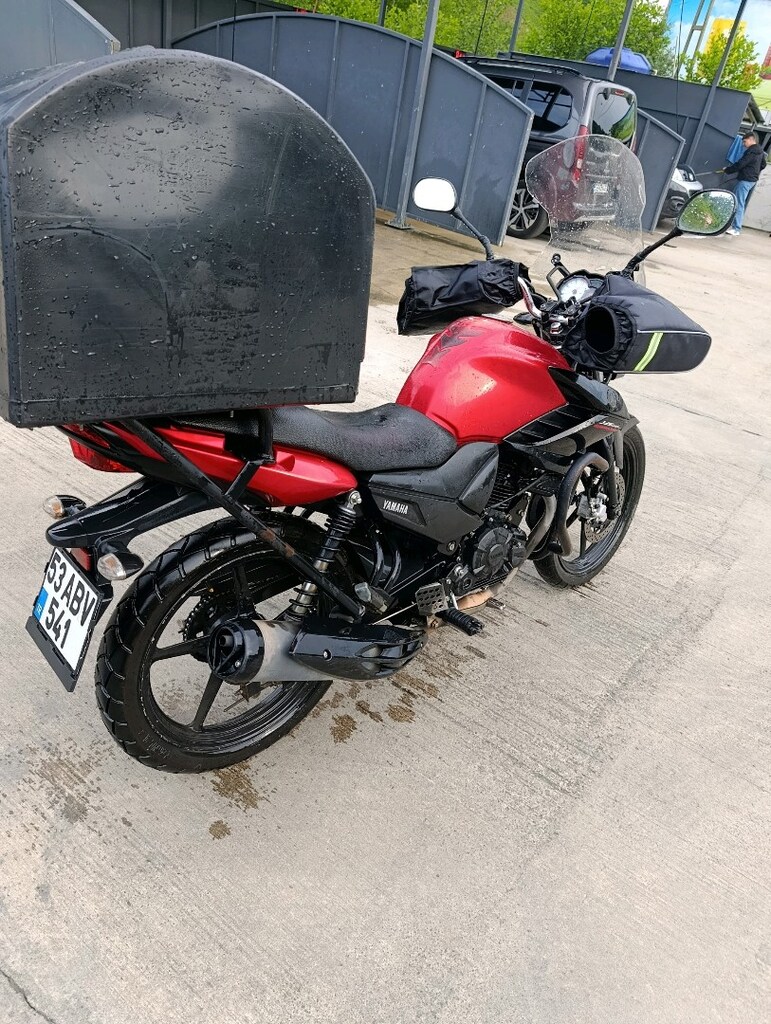Yamaha ys 125 2020 model - 2