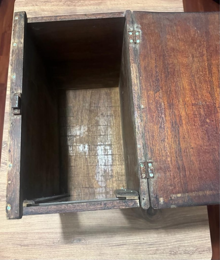 Vintage Ahşap Camlı Vitrin Kutusu / Teşhir Sandığı 32x36x21 cm Masif - 10