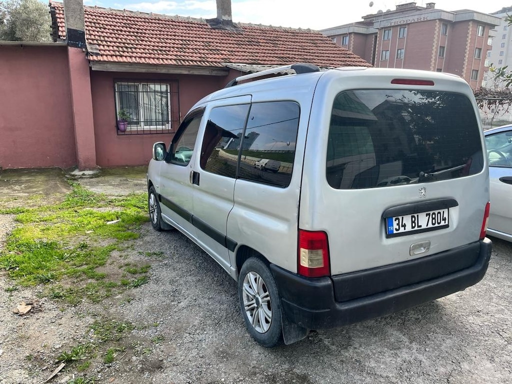 Peugeot Partner Otomobil Ruhsatlı - 12
