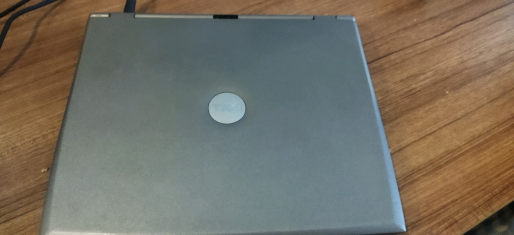 DELL laptop - 4