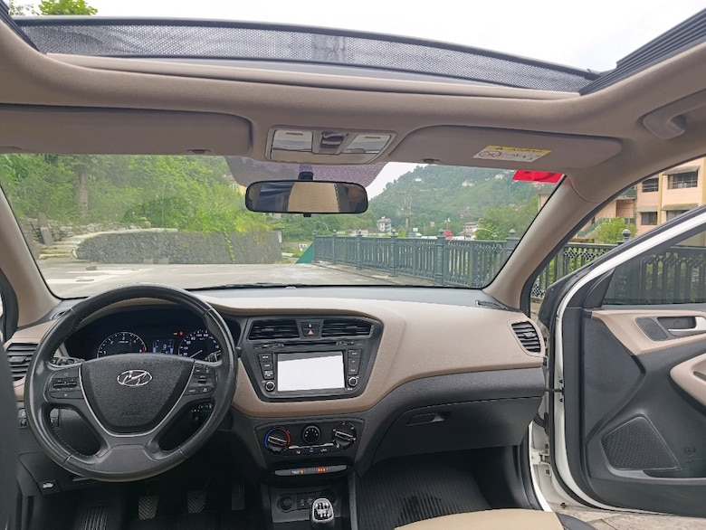 2018 Hyundai i20 1.4 CRDi 9 0 multimedya paket cam tavan sunroof - 2