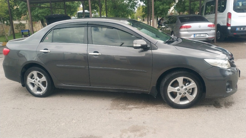 2011 Toyota Corolla 1.4 D-4D ELEGANT M/T - 5