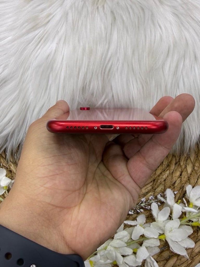 İPHONE XR 64GB KUTU FATURALI HATASIZ PİL 82 İLK ELDEN KULLANILMA - 4