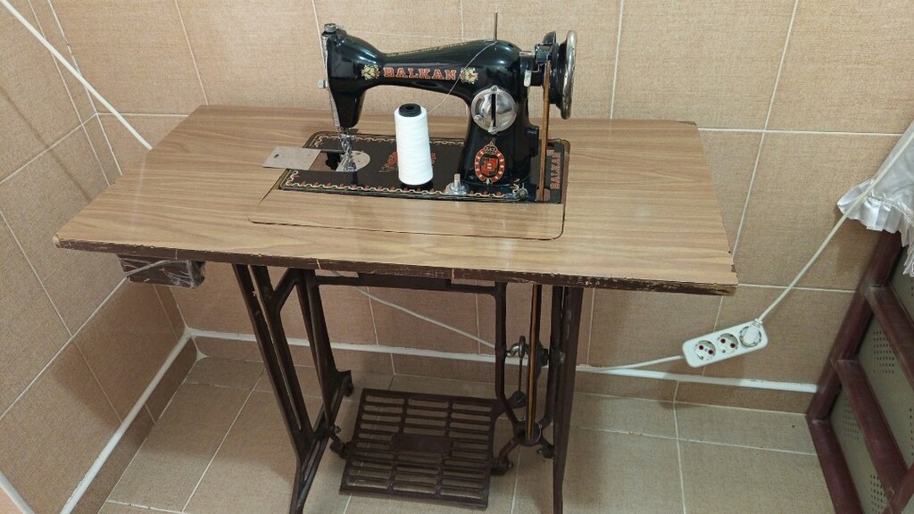 Kara başladı dikiş makinesi - 4
