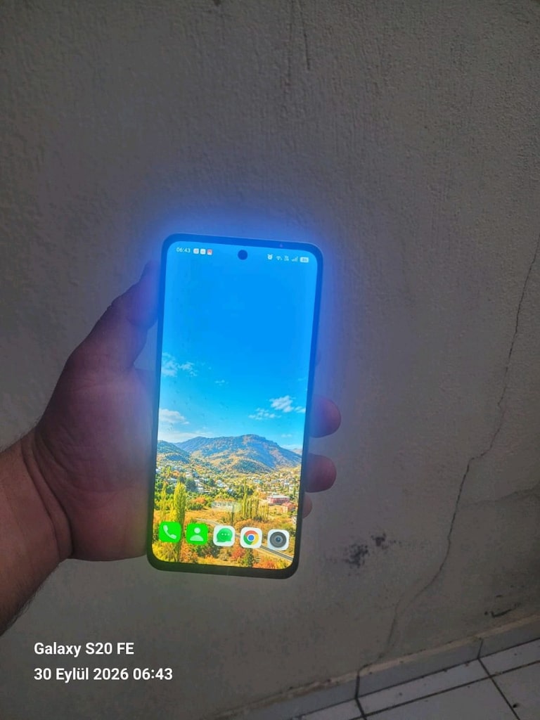 Realme C75 - 4