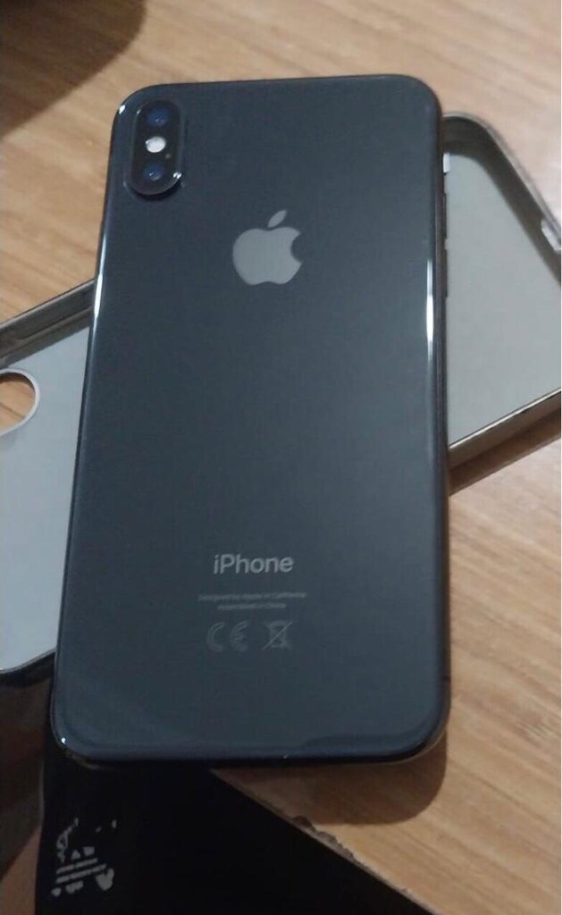 İPHONE X 64GB - 4