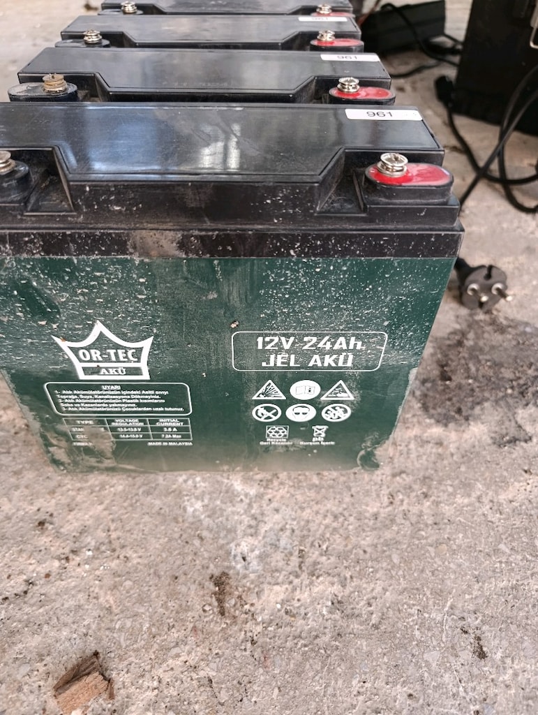 3.00.10 jant motor+ön arka dubleks lastik 12v 24ahm jel akü - 3