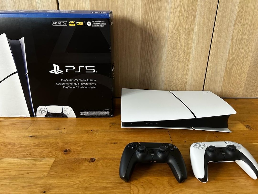 PS5 Slim 825 Gb Ithalatci garantili - 3