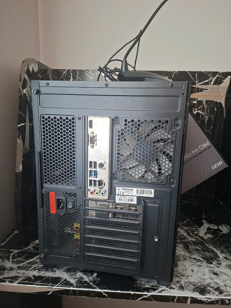 i310105 16 GB RAM 500 GB M2 RX570 8 GB EKRAN TERTEMİZ - 2
