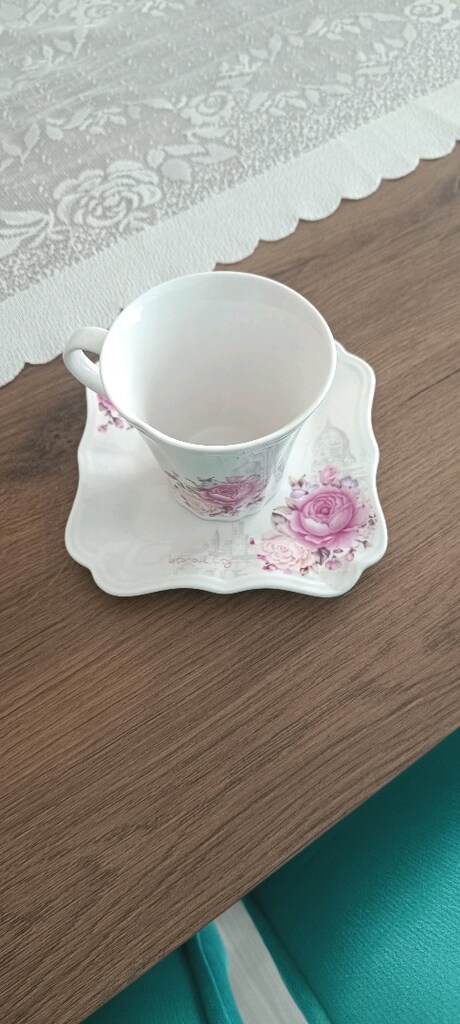 Çok ACİLLL fiyatı düşmüş 6 kişilik sıfır Kahvaltı takımı - 2