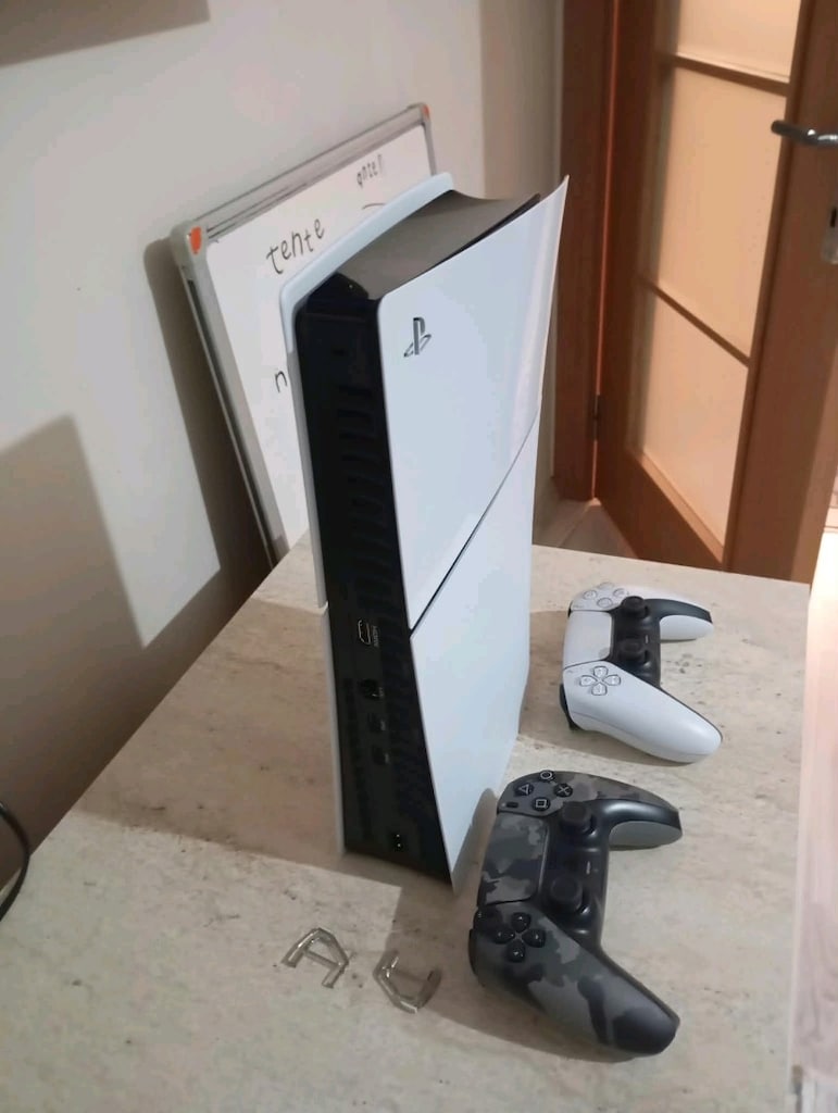 Ps5 Slim Model Digital - 2
