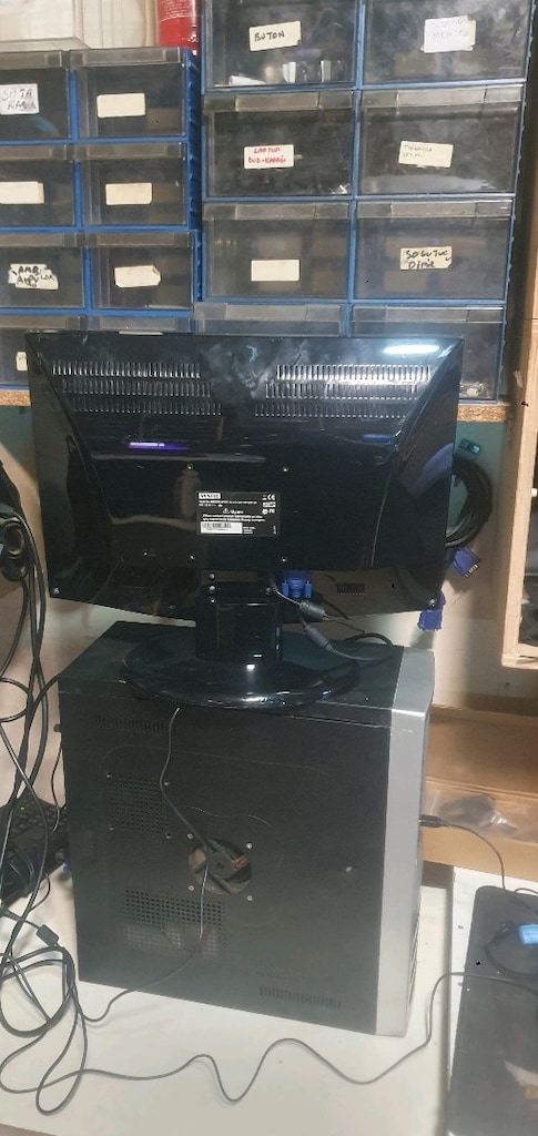19 inc vestel monitor - 7
