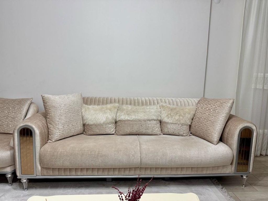 Acil Satılık Şık Salon Takımı + 6 Kişilik Yemek Masası ve Orta Sehpa - 7