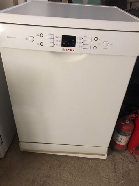 Bosch silence plas ön kapak ve ekran sağlam