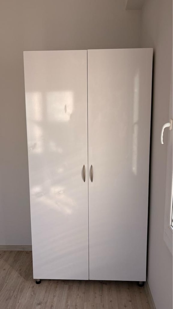 Yatak dolabı mdf sıfır iki tane ister ayrı ister bir satılık - 11