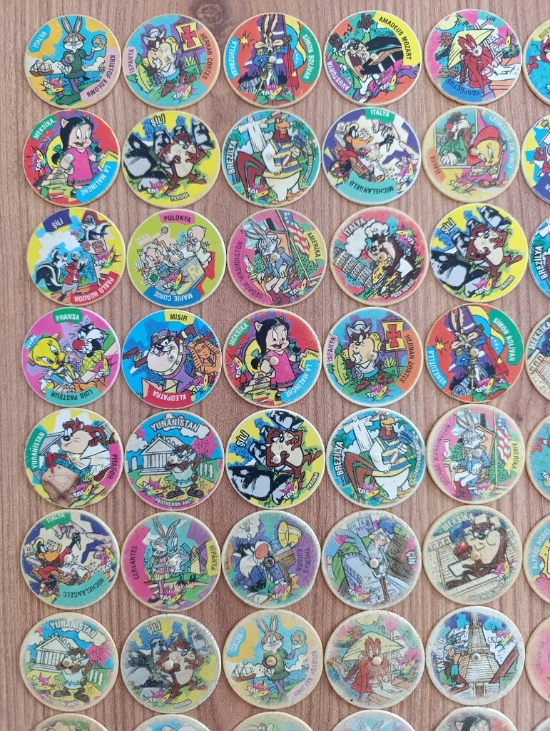 Looney Tunes Dönen Taso - 2